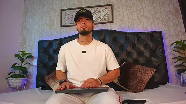 MattDevon online show from 03/03/26, 05:03