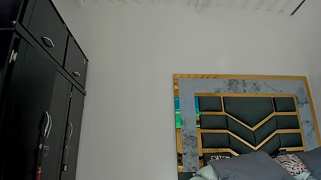 Snapshot of MattDevon chatting on 09/08/25, 07:57 MattDevon online show from 09/08/25, 07:57