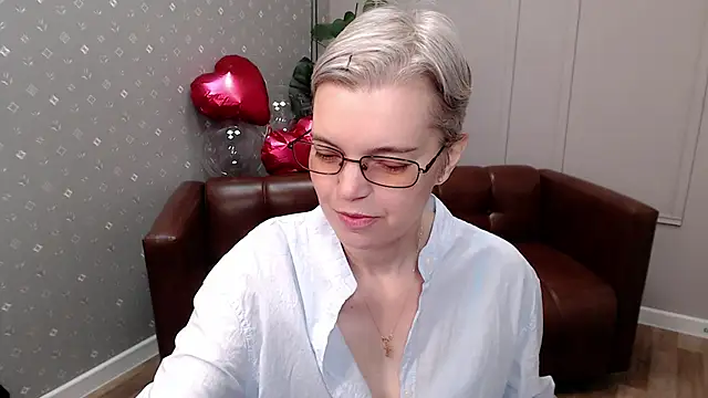 Cutie Erikaa1 online show from 02/19/26, 02:19