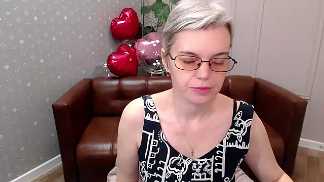 Cutie Erikaa1 online show from 03/01/26, 02:22