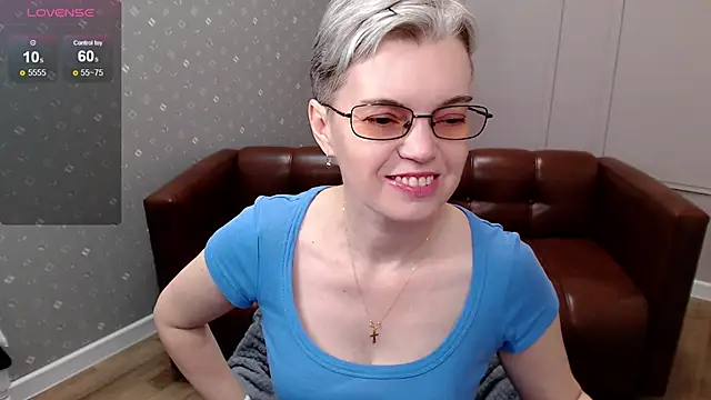 Cutie Erikaa1 online show from 04/07/26, 02:13