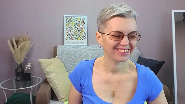 Snapshot of Cutie_Erikaa1 chatting on 11/27/25, 02:23 Cutie Erikaa1 online show from 11/27/25, 02:23