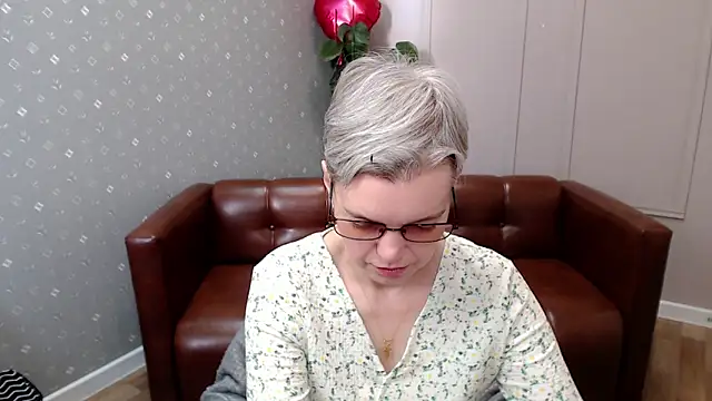 Cutie Erikaa1 online show from 04/23/26, 02:29
