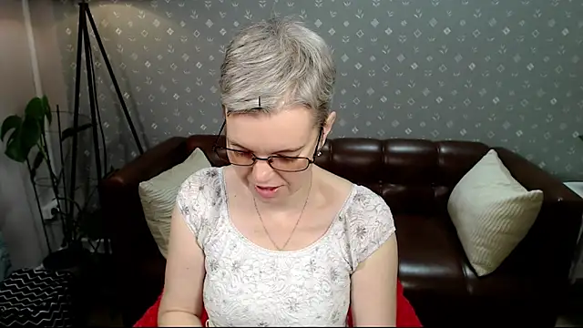 Snapshot of Cutie_Erikaa1 chatting on 09/19/25, 02:26 Cutie Erikaa1 online show from 09/19/25, 02:26