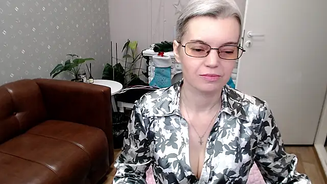 Cutie Erikaa1 online show from 01/16/26, 02:26