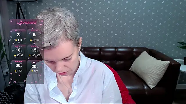 Snapshot of Cutie_Erikaa1 chatting on 09/16/25, 02:34 Cutie Erikaa1 online show from 09/16/25, 02:34