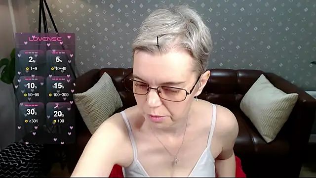 Snapshot of Cutie_Erikaa1 chatting on 09/20/25, 02:49 Cutie Erikaa1 online show from 09/20/25, 02:49