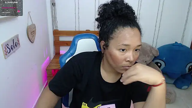 africax online show from 03/05/25, 06:33
