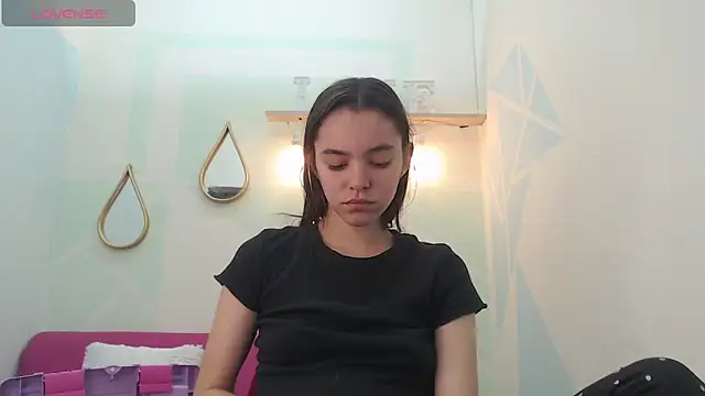 Snapshot of Mia-kalinfa chatting on 02/04/25, 03:15 Mia-kalinfa online show from 02/04/25, 03:15