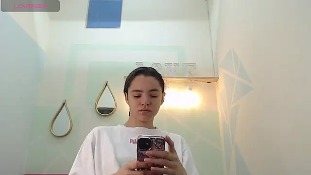 Snapshot of Mia-kalinfa chatting on 02/27/25, 01:17 Mia-kalinfa online show from 02/27/25, 01:17