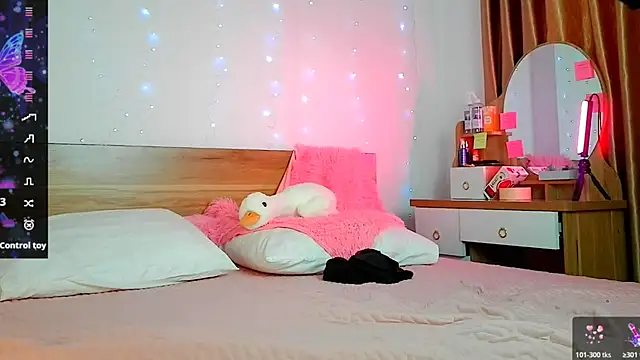 Taiyu Yoshiwara online show from 10/23/25, 05:17