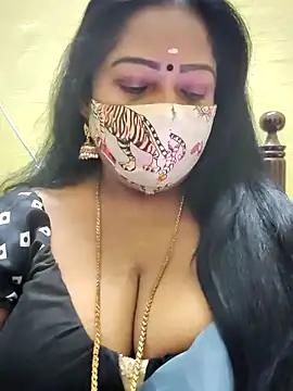 maniisha online show from 10/03/25, 07:04