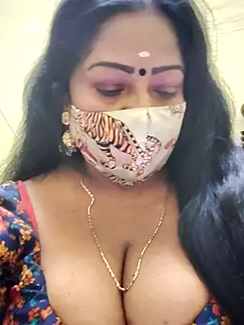 maniisha online show from 10/12/25, 07:48