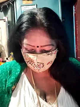maniisha online show from 04/07/26, 08:16