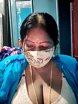 maniisha online show from 03/17/26, 08:39