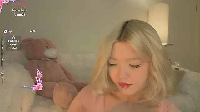 milli sun  online show from 02/25/26, 05:07