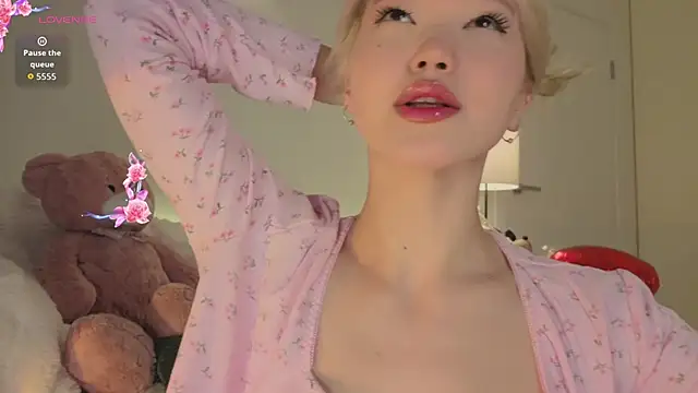 milli sun  online show from 02/21/26, 05:09