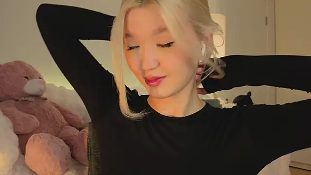 milli sun  online show from 02/07/26, 05:15