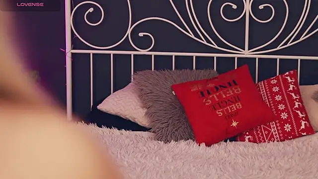 MissLilaa online show from 01/10/26, 04:57