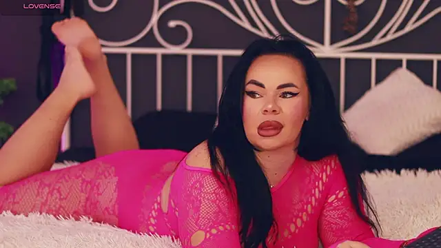 MissLilaa online show from 11/26/25, 04:40