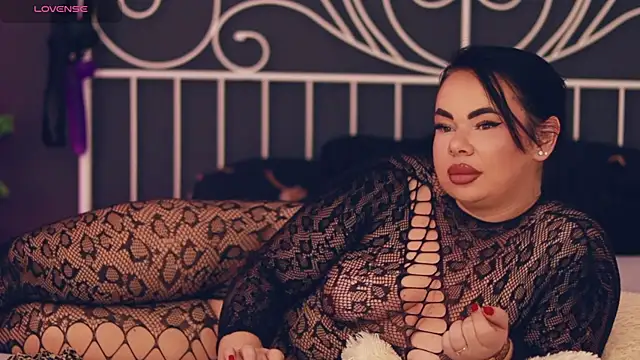 MissLilaa online show from 11/21/25, 04:28