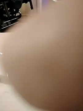 geilerschwanz64 online show from 12/04/25, 04:33