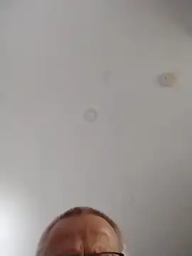 geilerschwanz64 online show from 10/27/25, 02:23