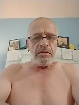 geilerschwanz64 online show from 05/13/26, 02:13