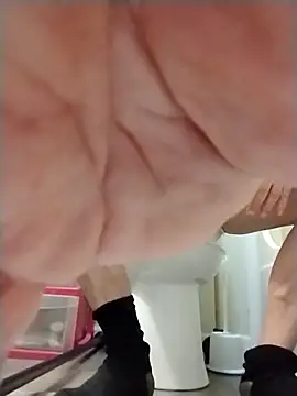 geilerschwanz64 online show from 12/19/25, 02:04