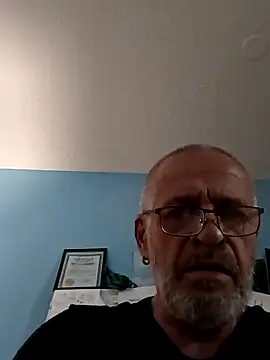 Snapshot of geilerschwanz64 chatting on 03/09/25, 03:16 geilerschwanz64 online show from 03/09/25, 03:16
