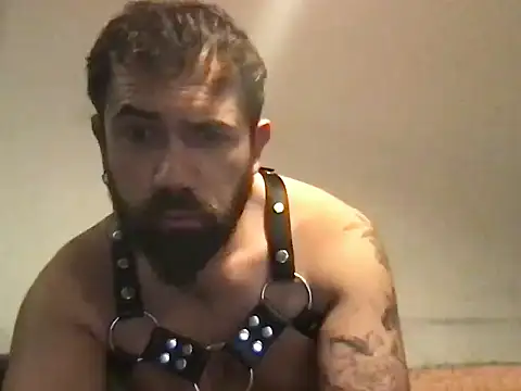 latin-35 online show from 11/02/25, 01:10