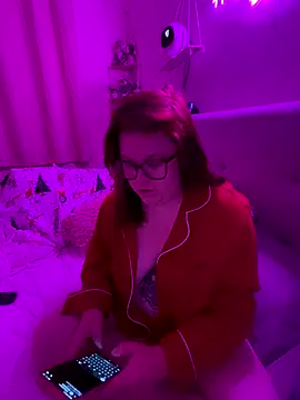 Tallulah-mae-xoxox online show from 11/22/25, 11:25