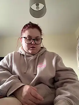 Tallulah-mae-xoxox online show from 02/28/25, 04:31