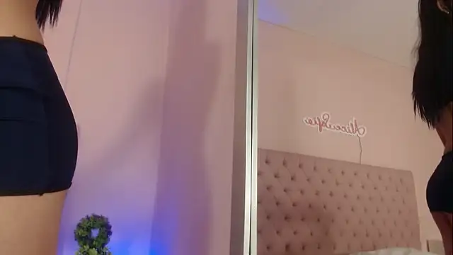 alice sofia online show from 11/25/25, 01:33