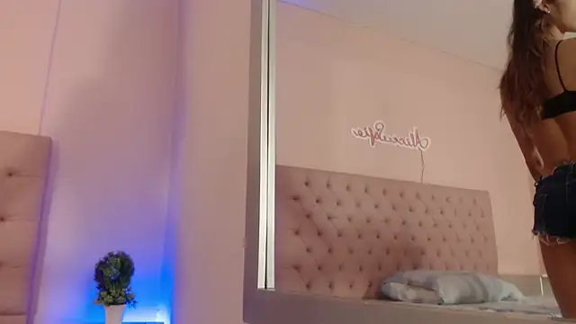 alice sofia online show from 10/16/25, 01:30