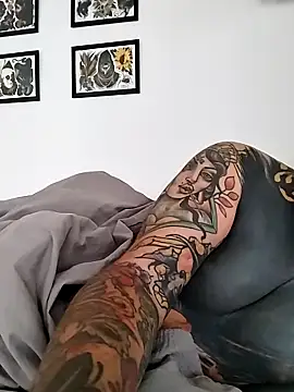 tattooedtwc online show from 10/01/25, 08:30