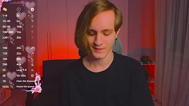 Snapshot of nikompell chatting on 01/27/25, 04:20 nikompell online show from 01/27/25, 04:20