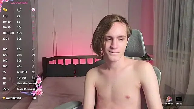 Snapshot of nikompell chatting on 01/24/25, 05:31 nikompell online show from 01/24/25, 05:31