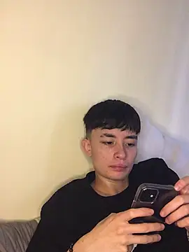 nico 18x online show from 10/31/25, 06:48