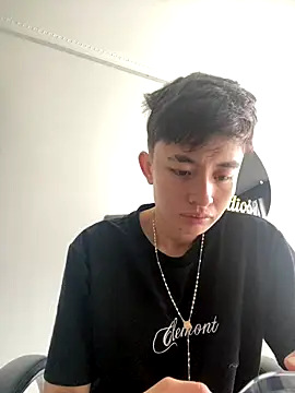 nico 18x online show from 11/18/25, 02:20