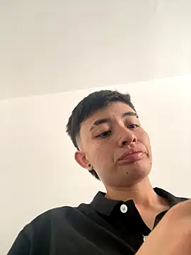 nico 18x online show from 10/04/25, 07:48