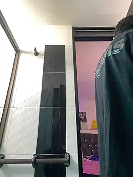 nico 18x online show from 11/08/25, 06:44