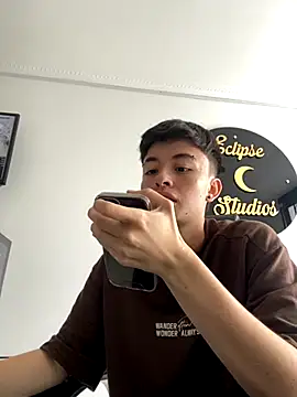 nico 18x online show from 11/07/25, 05:06