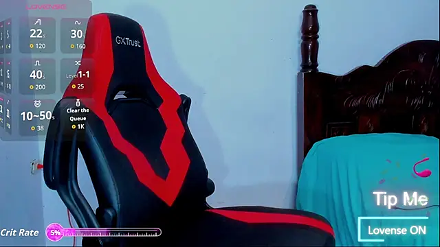 Snapshot of mike_shelby21 chatting on 11/18/25, 03:32 mike shelby21 online show from 11/18/25, 03:32