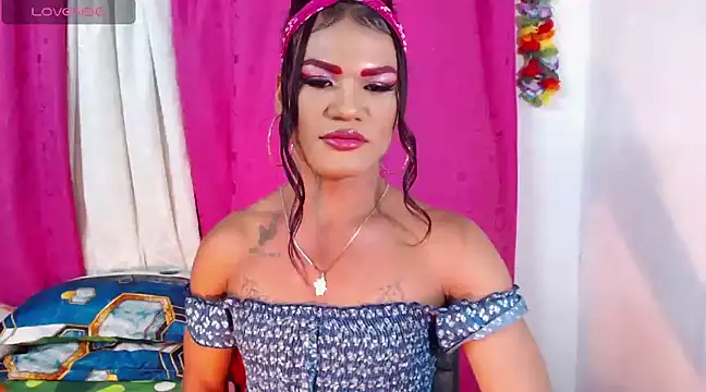 Snapshot of princes_bigcock_1 chatting on 12/16/24, 04:55 princes bigcock 1 online show from 12/16/24, 04:55