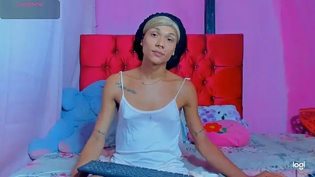 StassieBell online show from 03/19/26, 12:32