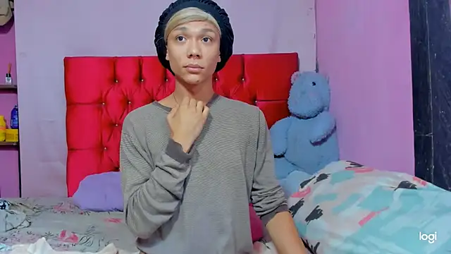 StassieBell online show from 03/27/26, 06:44