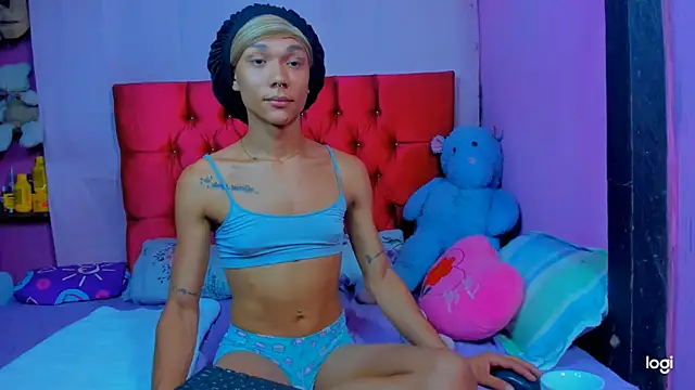 Snapshot of StassieBell chatting on 02/13/26, 10:59 StassieBell online show from 02/13/26, 10:59