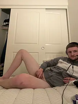 Snapshot of LoveItAllxHnH chatting on 02/05/25, 11:12 LoveItAllxHnH online show from 02/05/25, 11:12