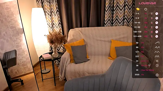 MilliBrown  online show from 02/26/25, 11:54